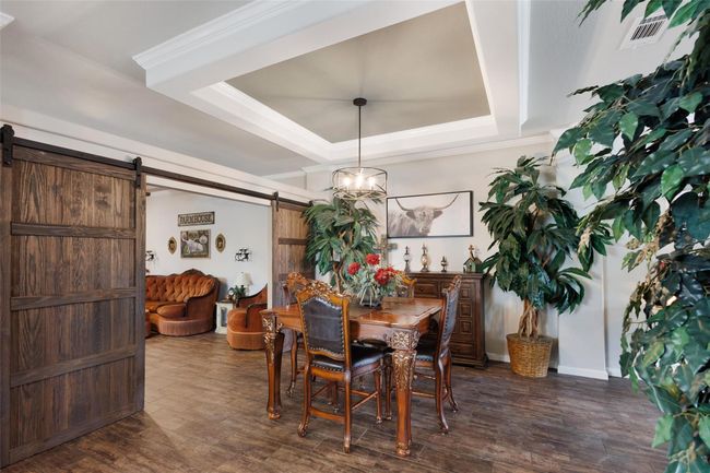 Formal Dining Room! | Image 6