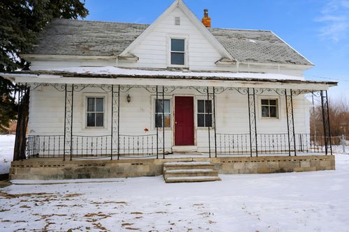307 4th St N, Richardton, ND, 58652-7113 | Card Image