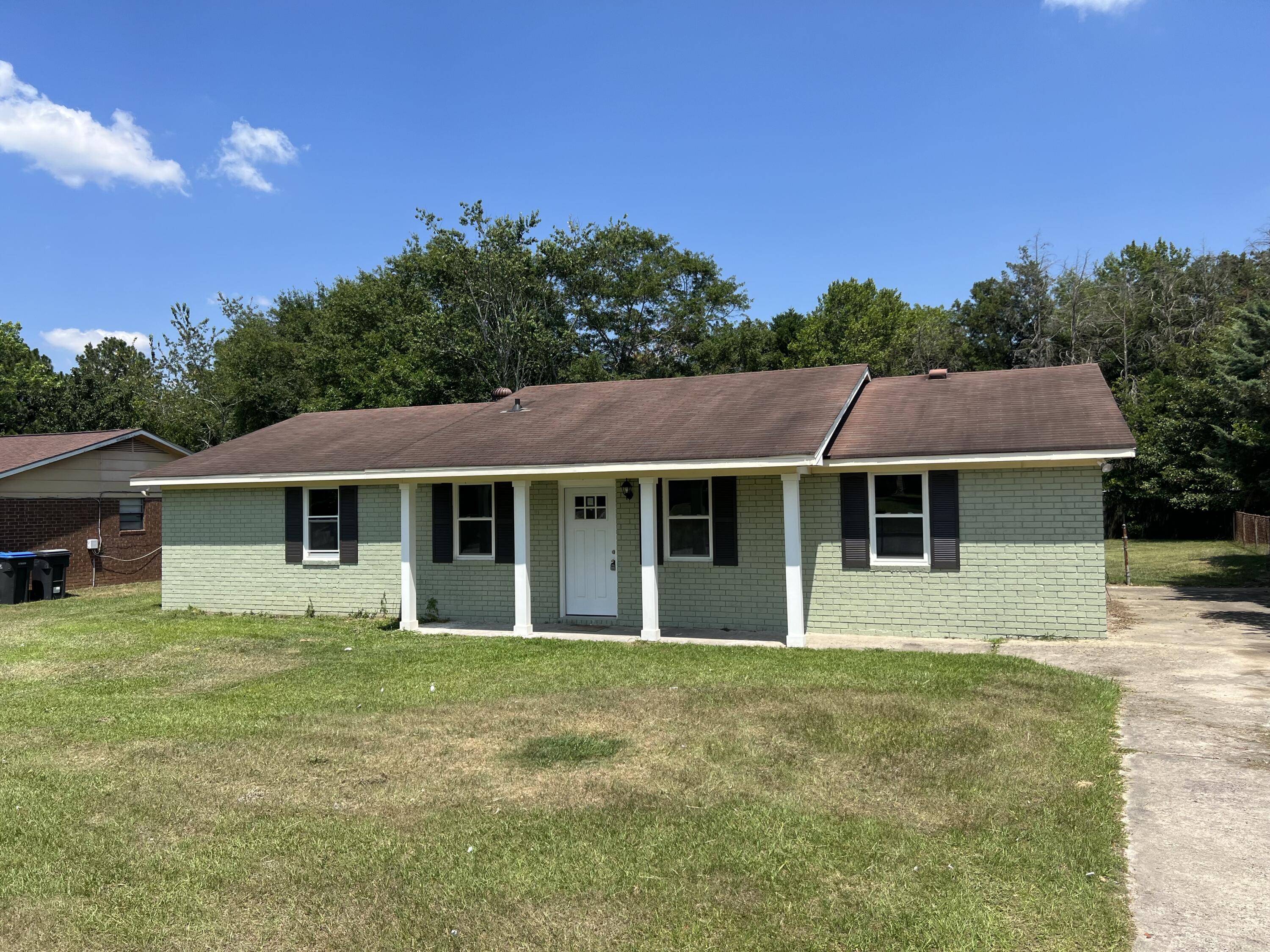 Pamplona Dr, Hephzibah, GA 30815