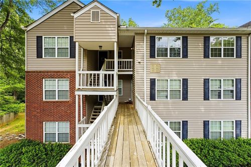 352 Teal Ct, Roswell, GA, 30076-3192 | Card Image