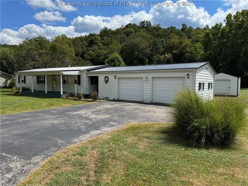 206 Dublin Rd, Leon, WV, 25123-8570 | Card Image