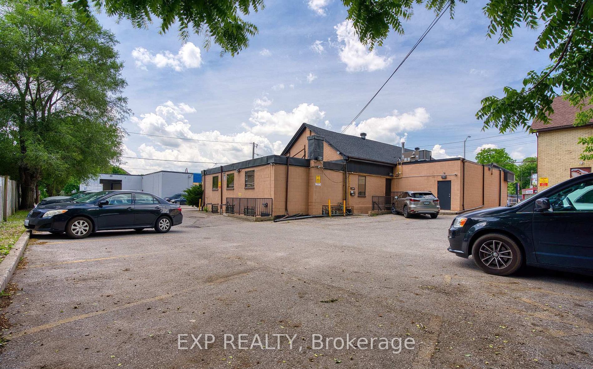 Commercial Lease in London North 3