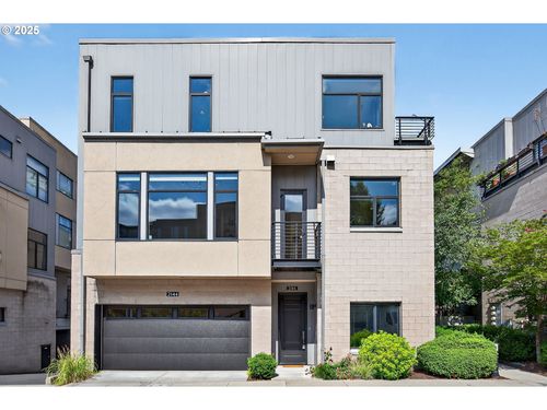 2144 Nw 16th Ave, Portland, OR, 97209-2564 | Card Image