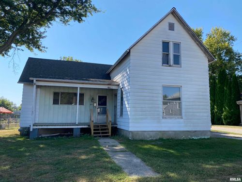 324 W Spruce St, Canton, IL, 61520-1745 | Card Image