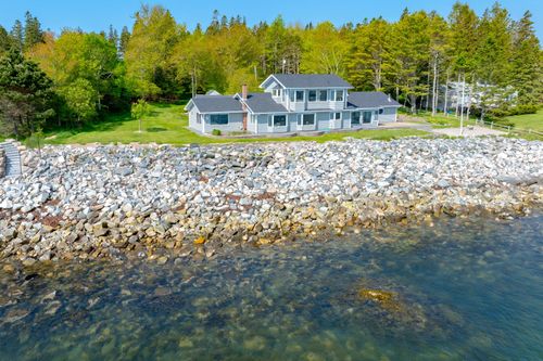 463 Seawall Road, Southwest Harbor, ME, 04679 | Card Image