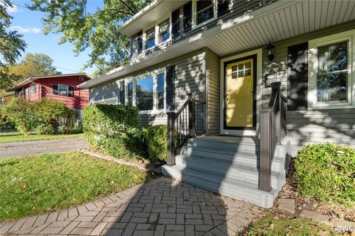 902 Granger Rd, Syracuse, NY, 13219-2112 | Card Image