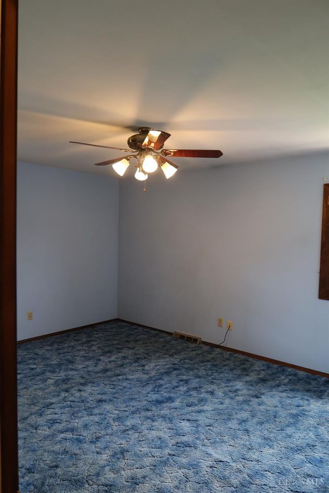 704 Trafalgar Ct, House other with 3 bedrooms, 2 bathrooms and null parking in Middletown OH | Image 8