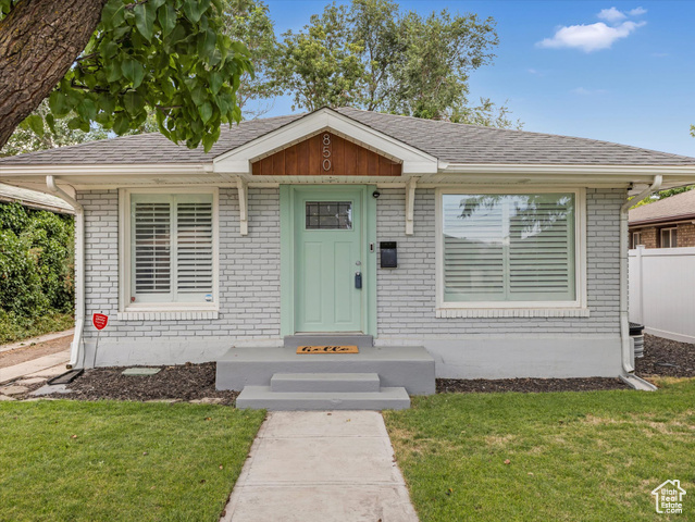 Elm Ave, Salt Lake City, UT 84106
