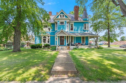 605 Perkins St, Rushville, IN, 46173-1651 | Card Image