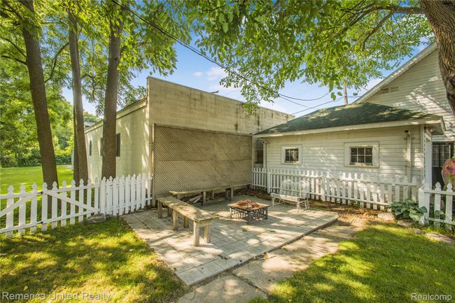 122Chestnut_Backyard | Image 28