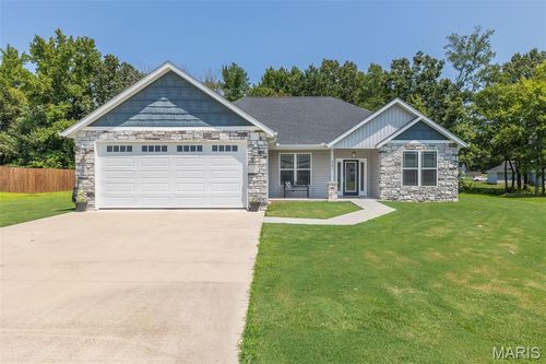 341 Wellington Dr, Poplar Bluff, MO, 63901-4844 | Card Image