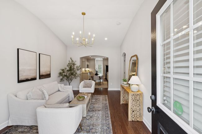 APT-295 - 1101 Downs Blvd, Condo with 2 bedrooms, 2 bathrooms and 2 parking in Franklin TN | Image 4