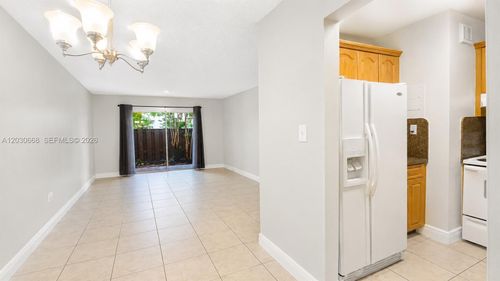 43-9100 Sw 137th Ter, Miami, FL, 33176-6879 | Card Image