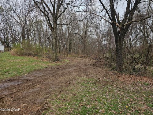 000 E Garner St, Goodman, MO, 64843 | Card Image