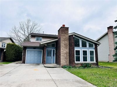 27 Tremont Dr, House other with 5 bedrooms, 3 bathrooms and 6 parking in Saint Catharines ON | Image 1