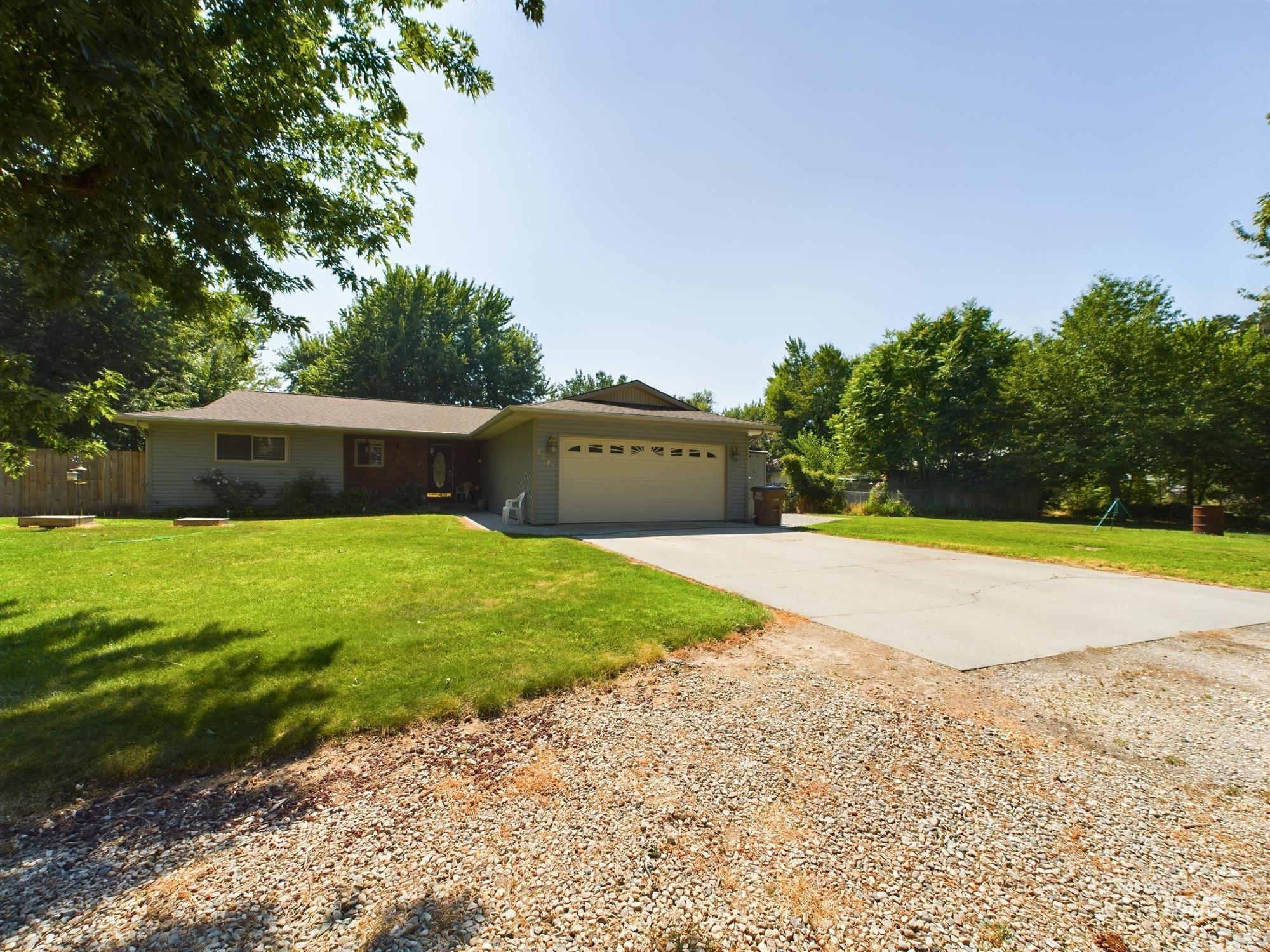 Sheri Dr, Emmett, ID 83617