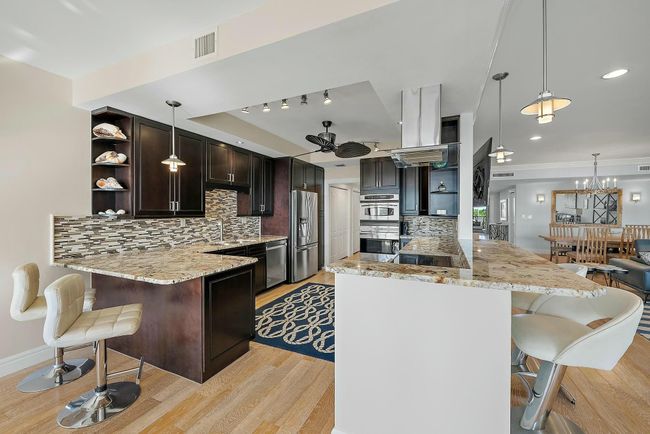 APT-1308 - 2806 Se Dune Dr, Condo with 3 bedrooms, 3 bathrooms and null parking in Stuart FL | Image 8