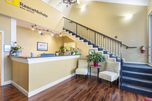 ste-a-590 W Pacific St, Branson, MO, 65616-2742 | Card Image