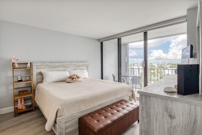 APT-523 - 1300 S Highway A1a, Condo with 2 bedrooms, 2 bathrooms and null parking in Jupiter FL | Image 16