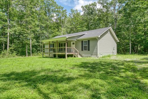 1382 Pilgrim Dr, Grimsley, TN, 38565-6006 | Card Image