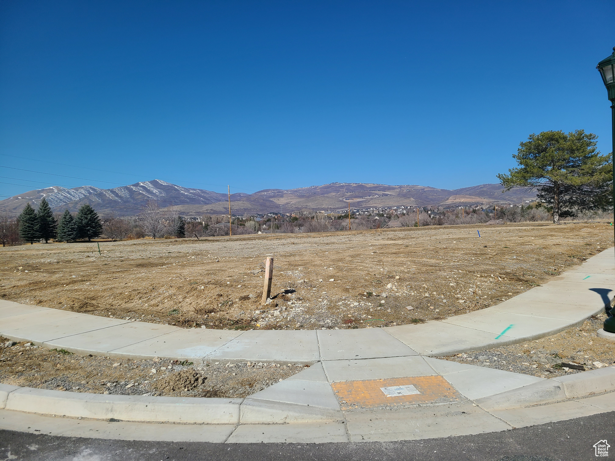 Land in Highland 2