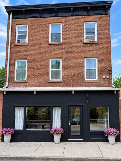 197 South St, Newburgh, NY, 12550-4761 | Card Image