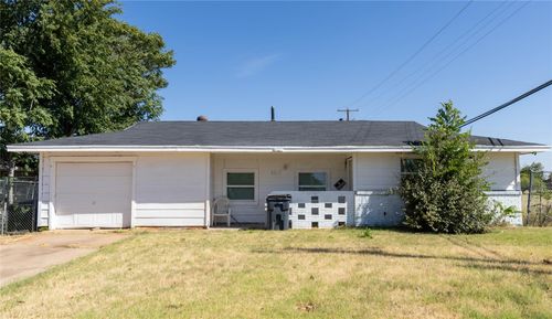 1514 Roanoke Dr, Wichita Falls, TX, 76306-5248 | Card Image
