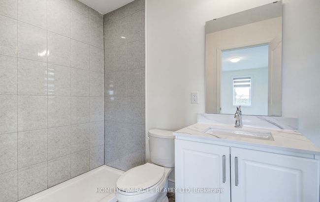 28 Yvonne Dr, House attached with 3 bedrooms, 4 bathrooms and 1 parking in Brampton ON | Image 34