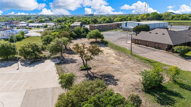 720 N New Rd, Home with 0 bedrooms, 0 bathrooms and null parking in Waco TX | Image 12