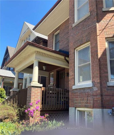 MAIN - 383 Woodbine Ave, House other with 1 bedrooms, 1 bathrooms and 1 parking in Toronto ON | Image 1