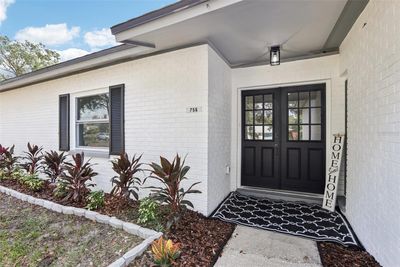 756 Caliente Drive, House other with 4 bedrooms, 2 bathrooms and null parking in Brandon FL | Image 2