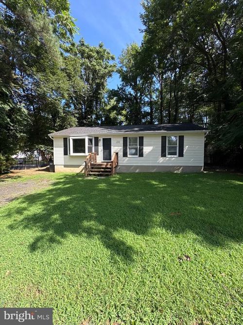 11570 Bootstrap Ct, LUSBY, MD, 20657-3728 | Card Image