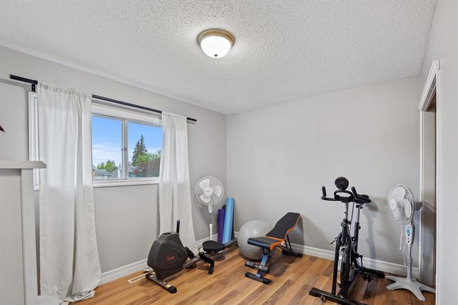 8609 100 St, House detached with 3 bedrooms, 2 bathrooms and 4 parking in Grande Prairie AB | Image 12