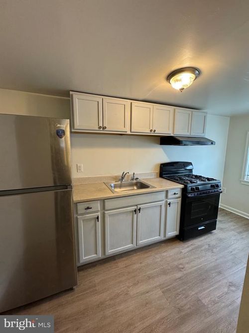 475 Saint Joseph St, LANCASTER, PA, 17603-5236 | Card Image