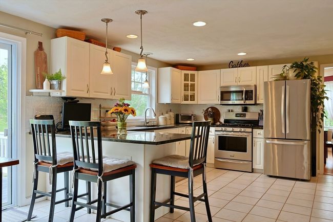 98 Robinette Rd, House other with 4 bedrooms, 3 bathrooms and 6 parking in Stoughton MA | Image 22