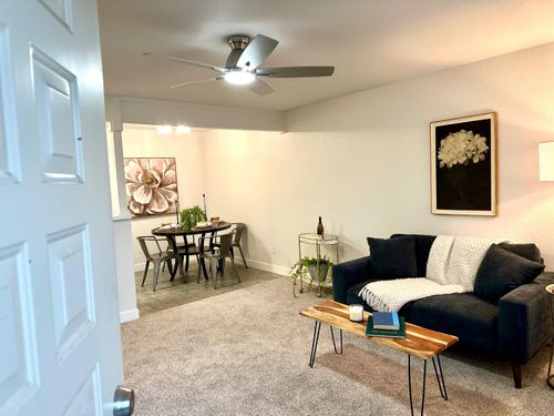 apt-7-700 Mccoy Ct, Lodi, CA, 95240-8103 | Card Image