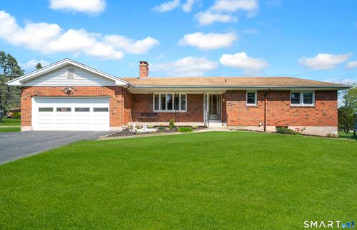 68 Pleasant View Dr, Middletown, CT, 06457-2338 | Card Image
