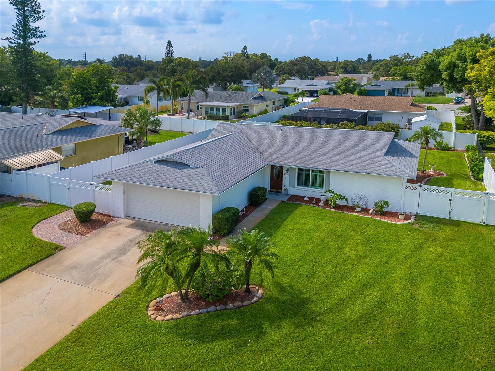 15th Ave, Bradenton, FL 34209