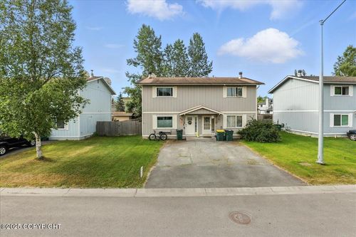 4-8542 Moss Ct, Anchorage, AK, 99504-2926 | Card Image