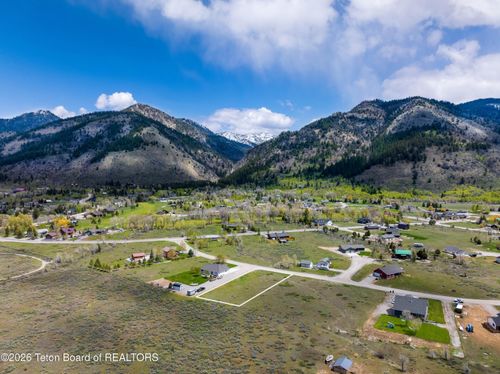 7 Ponderosa Dr, Star Valley Ranch, WY, 83127 | Card Image