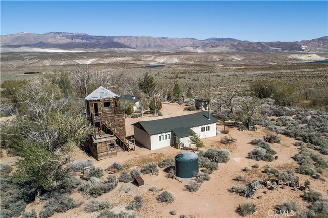 330 Sage Flats Dr, House other with 3 bedrooms, 2 bathrooms and 2 parking in Olancha CA | Image 44