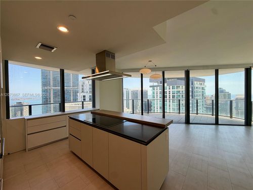 4301-1000 Brickell Plz, Miami, FL, 33131-3872 | Card Image