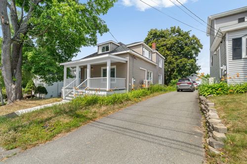 40 Pendleton St, Brewer, ME, 04412-2343 | Card Image