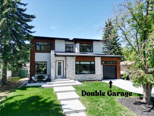 403 42 St Sw, Calgary, AB, T3C1Y4 | Card Image