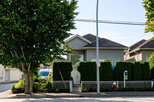 4573 No 5 Rd, Richmond, BC, V6X2V5 | Card Image