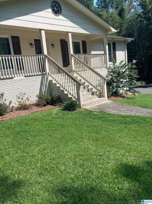 360 Crosshill Ln, WARRIOR, AL, 35180-5566 | Card Image
