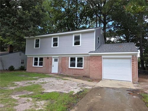 720 Fox Run Rd, Virginia Beach, VA, 23452-5252 | Card Image