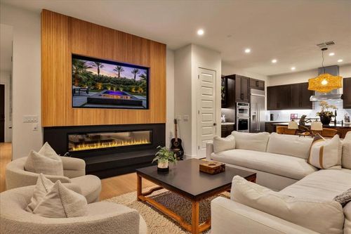 82460 W Mccarroll Dr, Indio, CA, 92201-0369 | Card Image