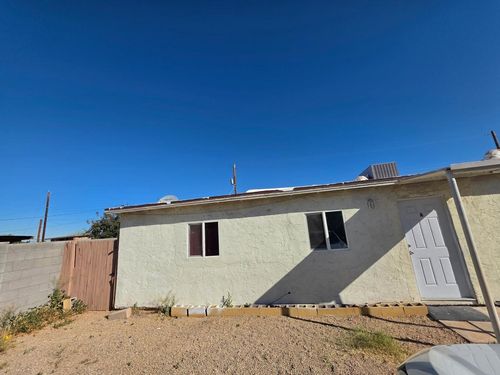 a-8038 W Palmaire Ave, Glendale, AZ, 85303-2313 | Card Image