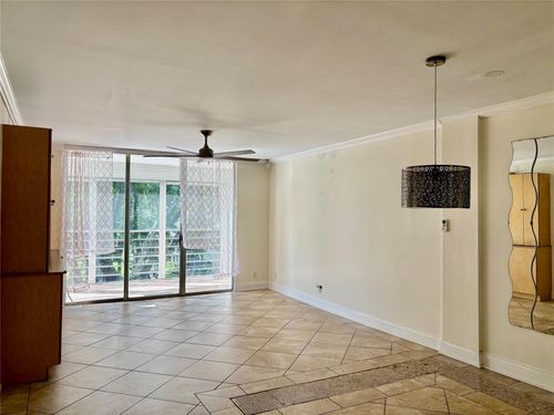 apt-431-2998 Nw 48th Ter, Lauderdale Lakes, FL, 33313-1616 | Card Image